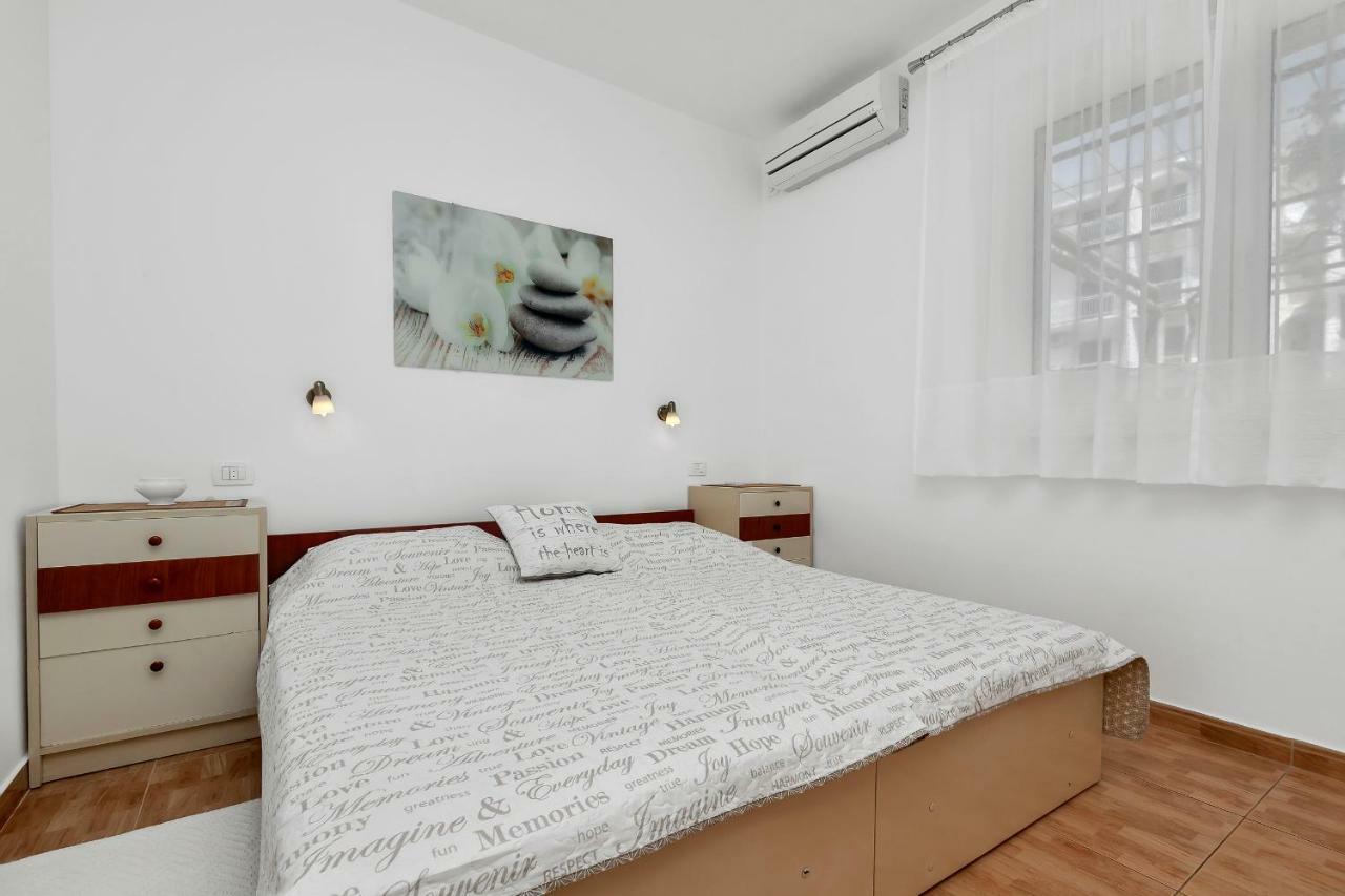 Mirjana & Ivo Apartman Makarska Kültér fotó